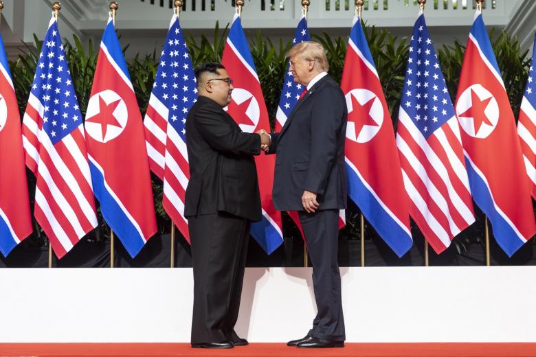 12 June 2018: historic summit meeting between Kim Jong Un (left) and Donald Trump in Singapore. Even the Spiez lab may have come up.