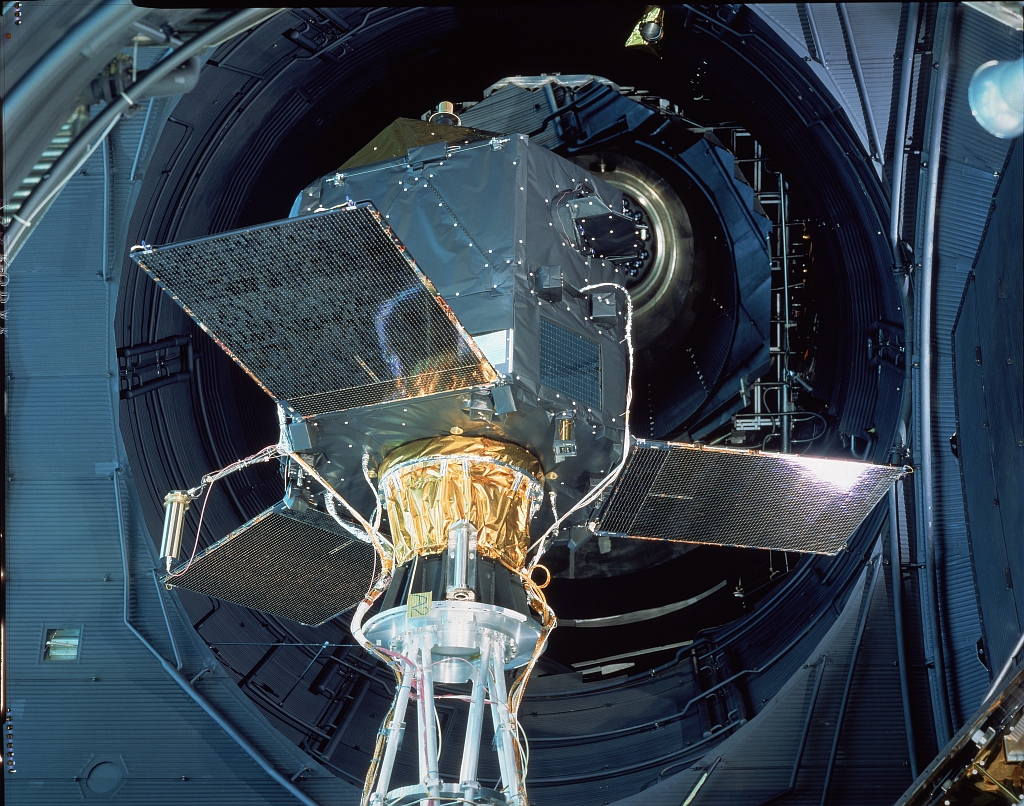 Le satellite Hipparcos lors de son déploiement.  © ESA