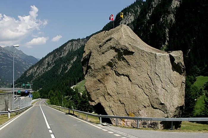 Teufelsstein © Roland Zumbühl, Wikimedia