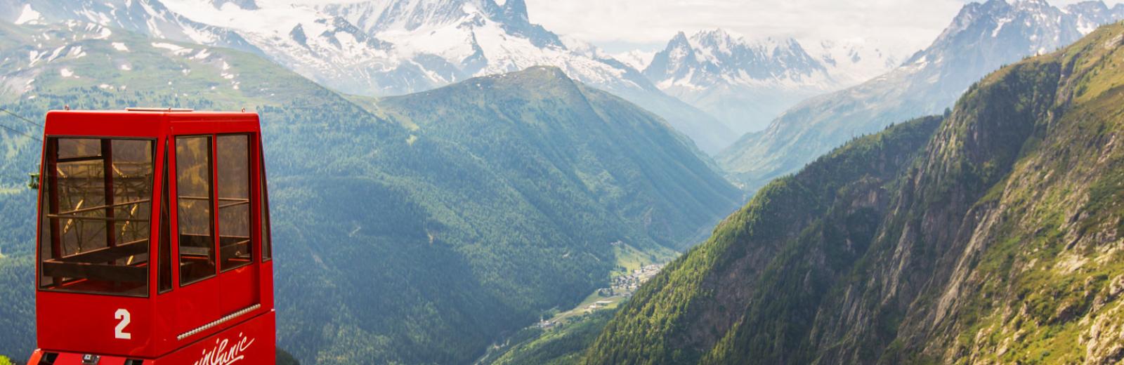Mini panoramic funicular, le Châtelard, Valais, © Verticalp Emosson