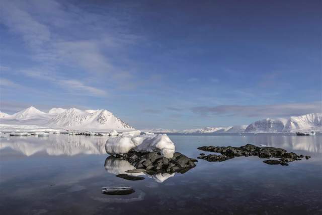 2. Antarctica © DR (Large).jpg