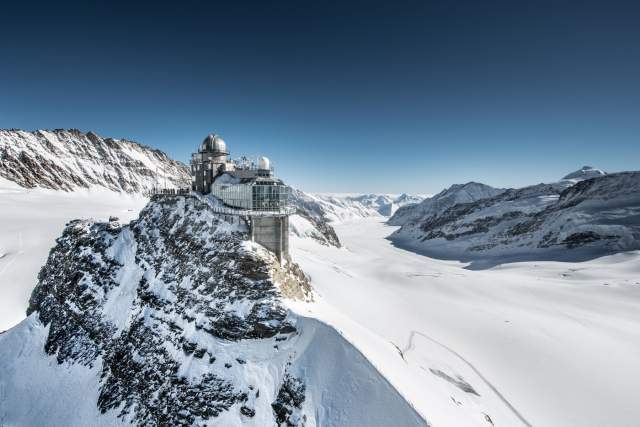 Header_sphinx-aletschgletscher-jungfraujoch-top-of-europe.jpg