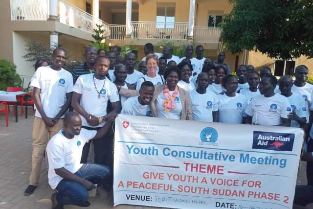 Youth dialogue in Torit, Eastern Equatoria, promoting their voices for peaceful coexistence among all South Sudanese (June 2019)