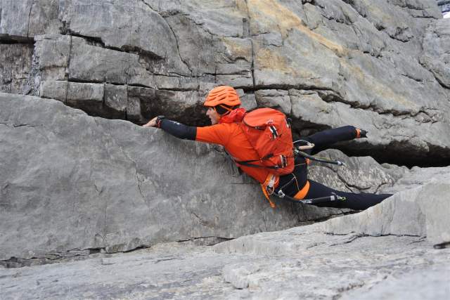 Ueli Steck climbing the North Face of the Eiger – start