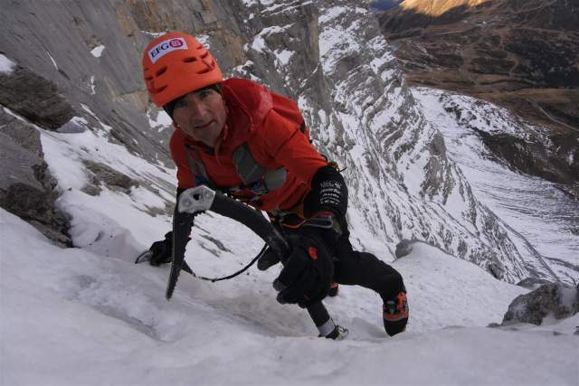 Ueli Steck climbing the North Face of the Eiger – ascent