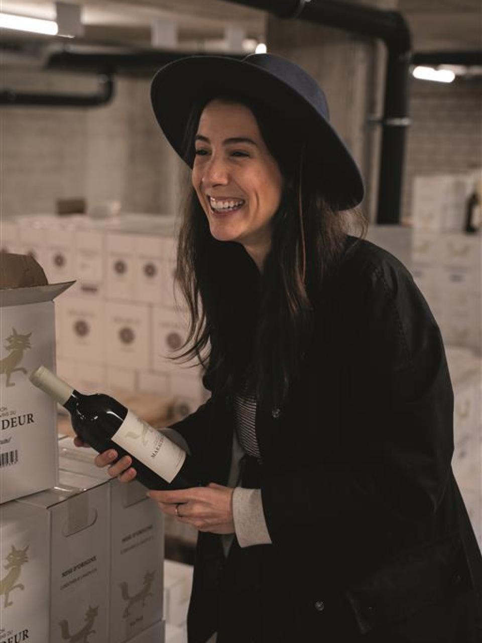 © Paolo De Caro ("Junge Macherinnen", Édition De Caro)