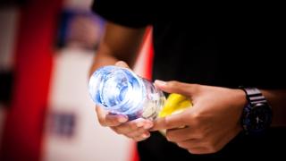 Led Safari – глобальное движение по созданию солнечных светодиодных ламп